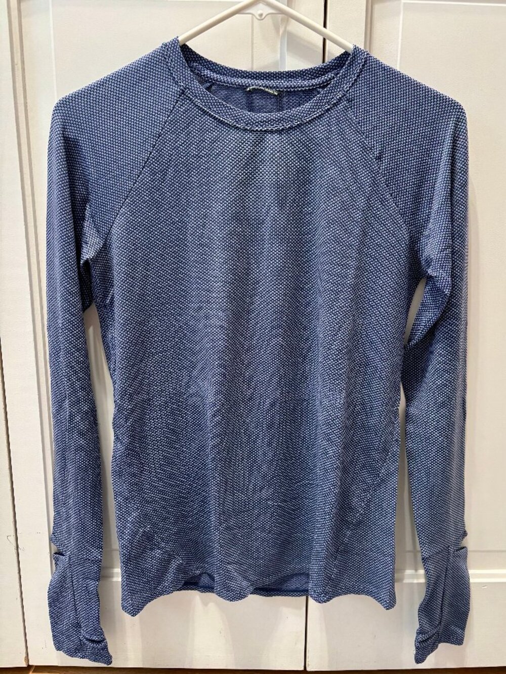 Oiselle Running Shirt Bundle Size 6 Flyout Wool & Flyout Synthetic Long Sleeve